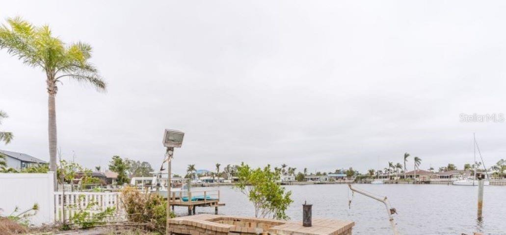 Image 5 of 15 For 2400 Shore Drive Se