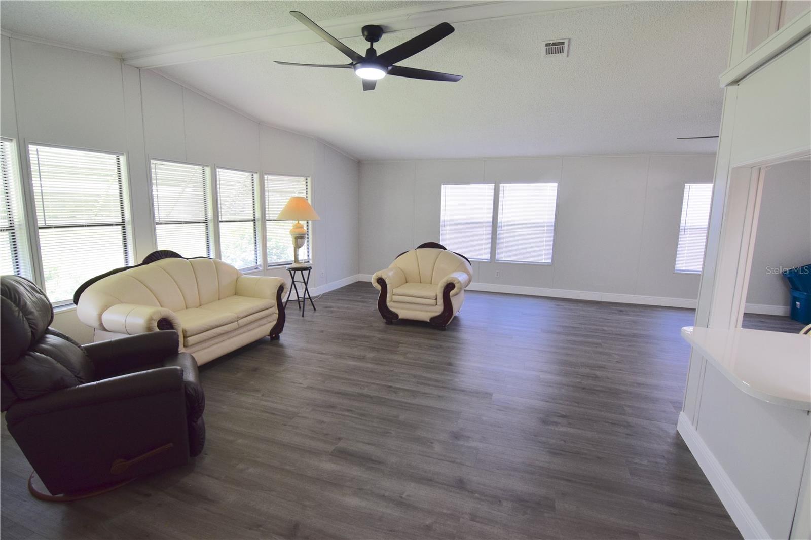 Image 3 of 19 For 4084 Sugar Palm Terrace