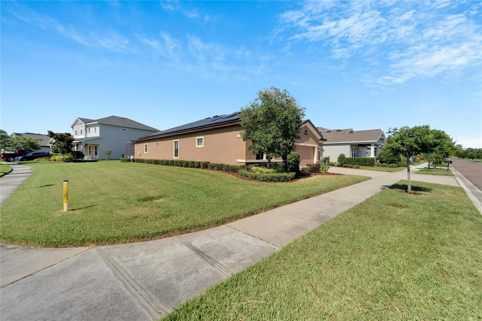 Listing photo id 1 for 6904 Ebb Tide Avenue