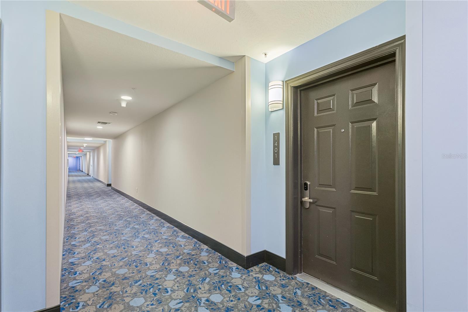 Image 3 of 32 For 14501 Grove Resort Avenue 1401