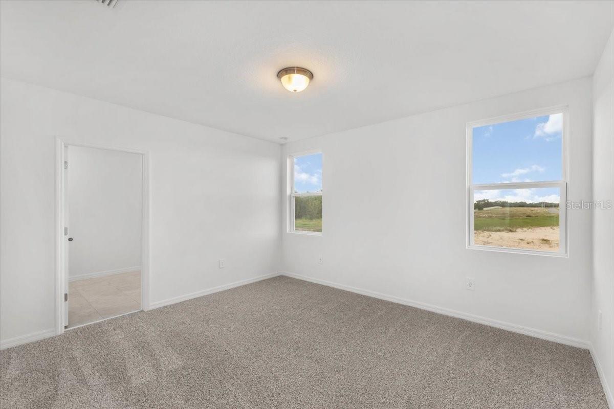 Image 10 of 29 For 2482 Leeds Street