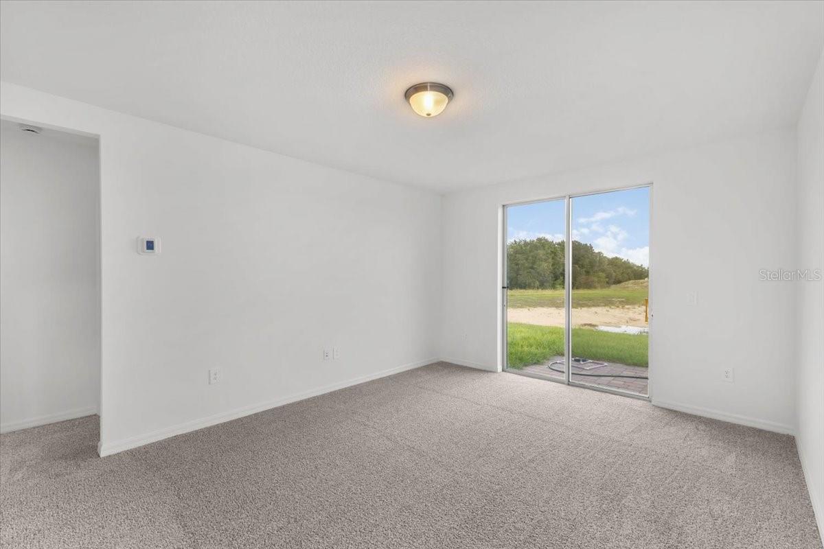Image 18 of 29 For 2482 Leeds Street