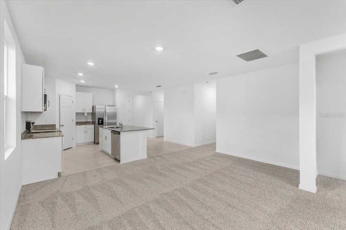 Image 19 of 29 For 2482 Leeds Street