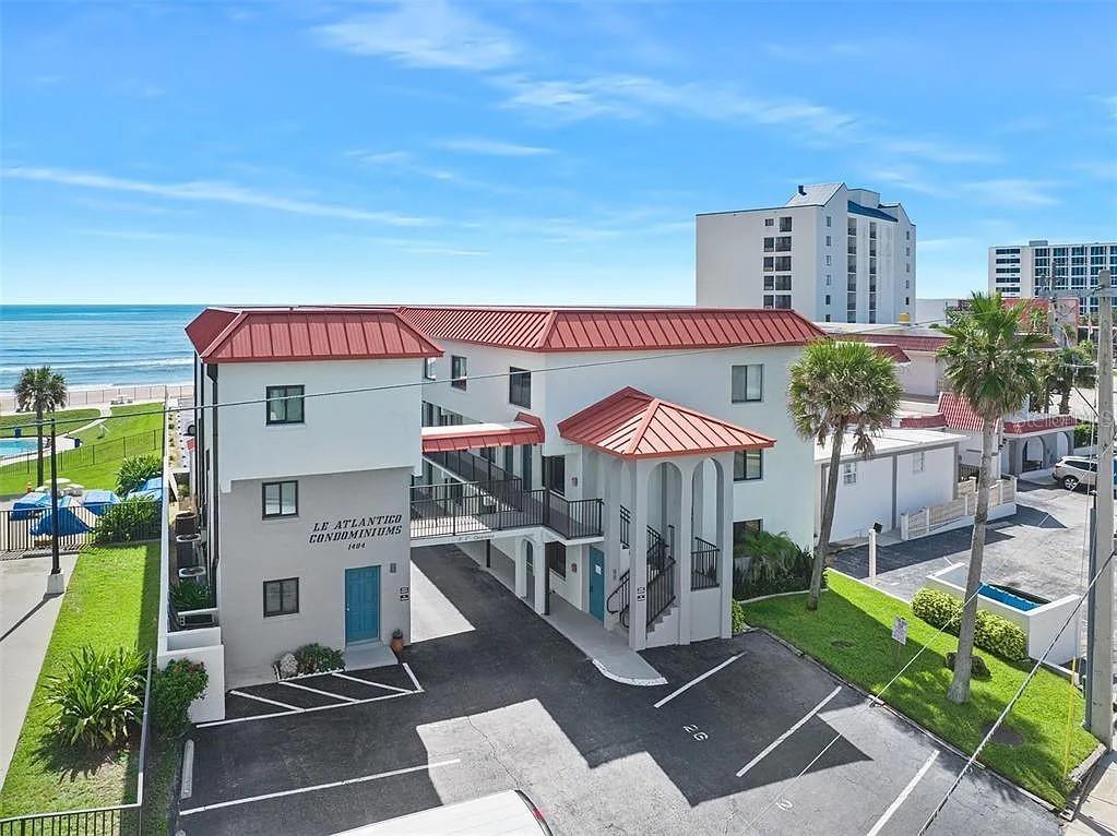 Details for 1404 Atlantic Avenue 4, DAYTONA BEACH, FL 32118