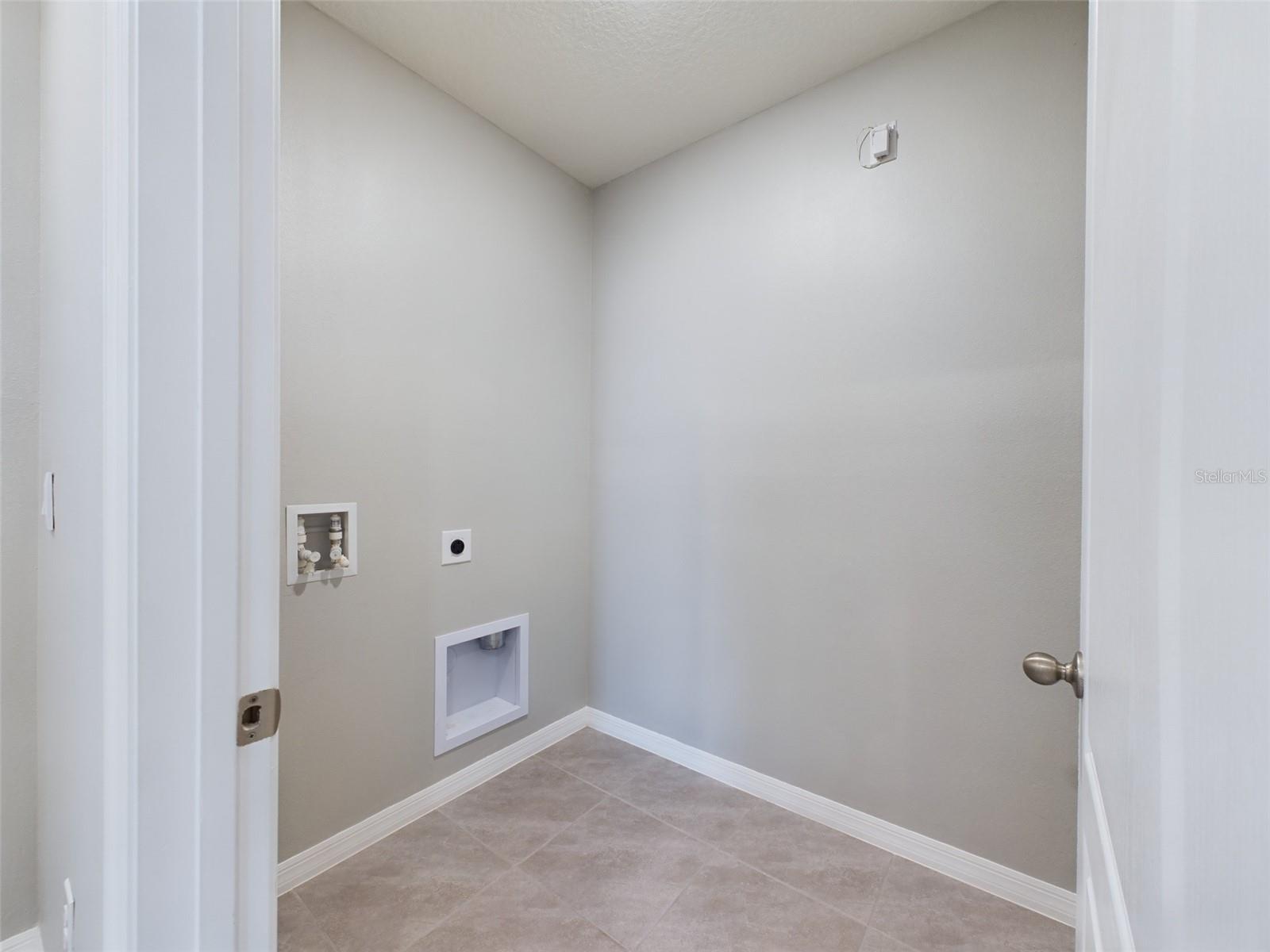 Image 27 of 35 For 1502 Jadewood Way