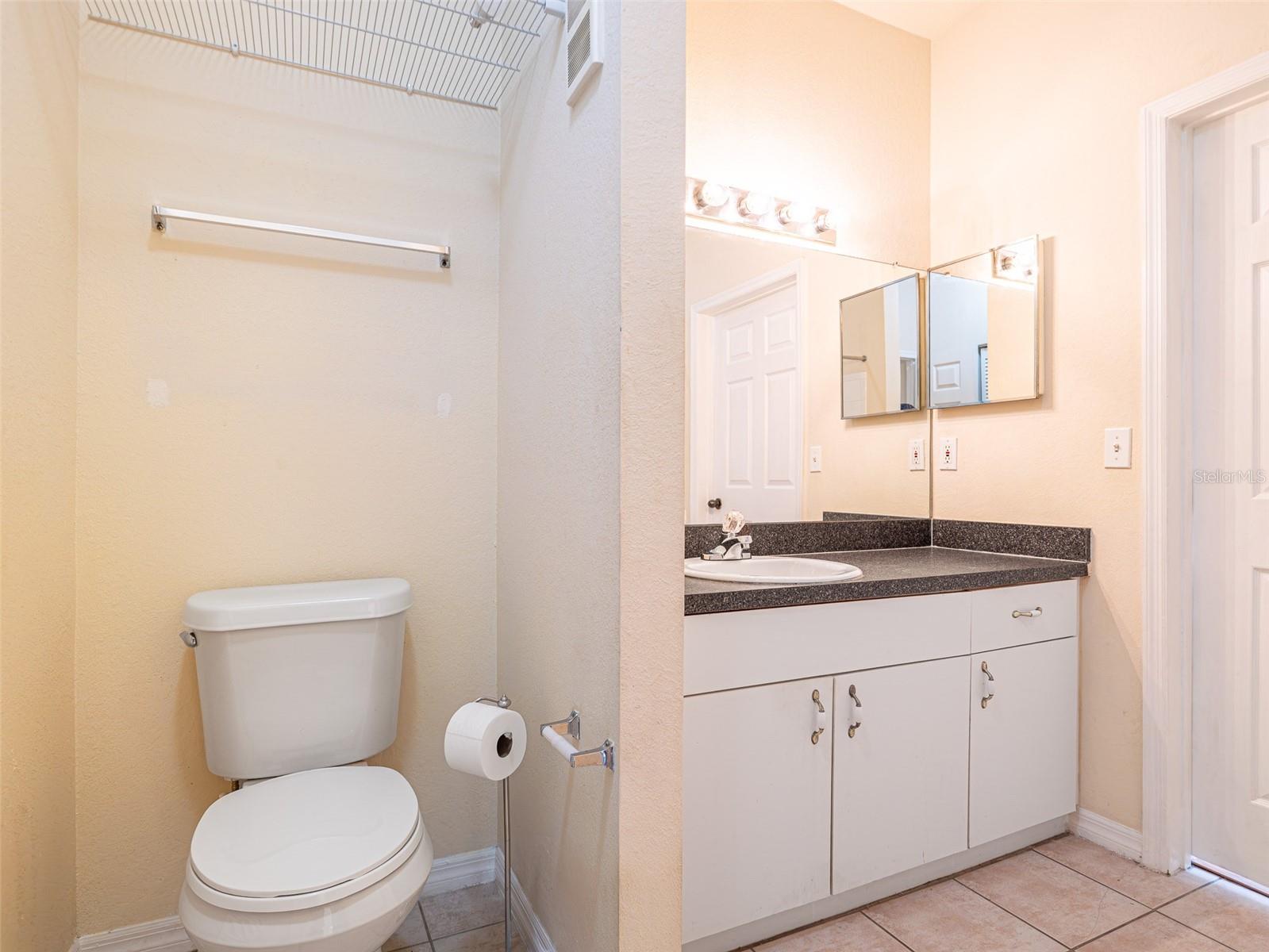 Image 20 of 29 For 6320 Raleigh Street 604