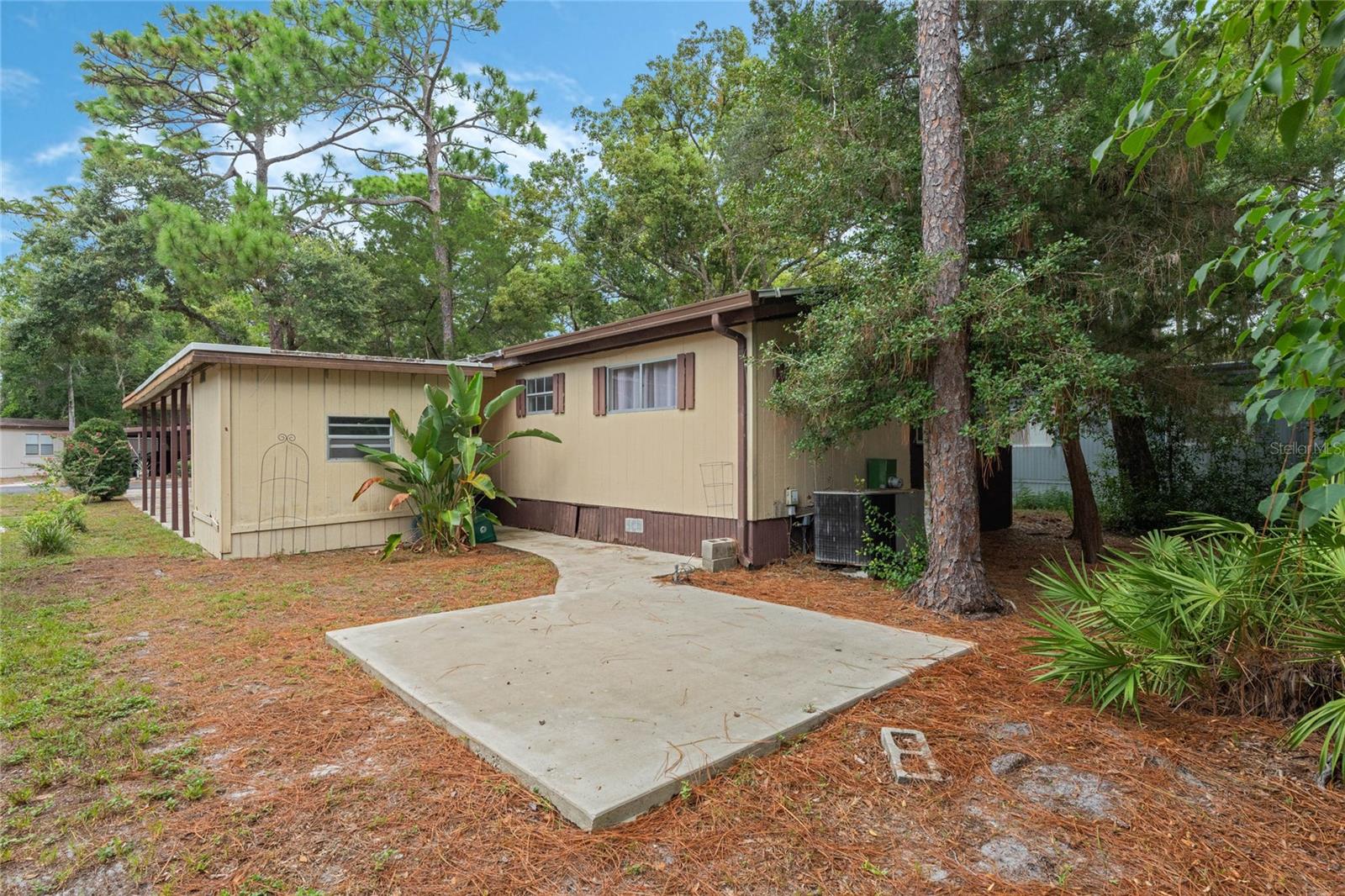 Image 13 of 27 For 236 Peppertree Court