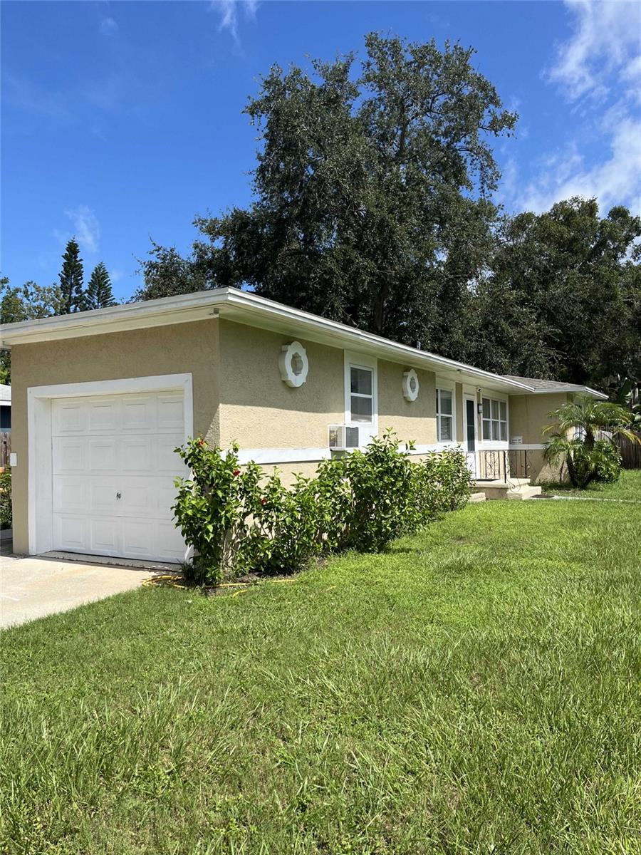 Details for 1330 Parkwood Street, CLEARWATER, FL 33755