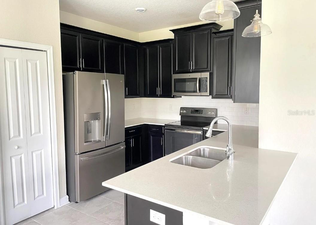 Image 4 of 21 For 8502 Arcadia Lane