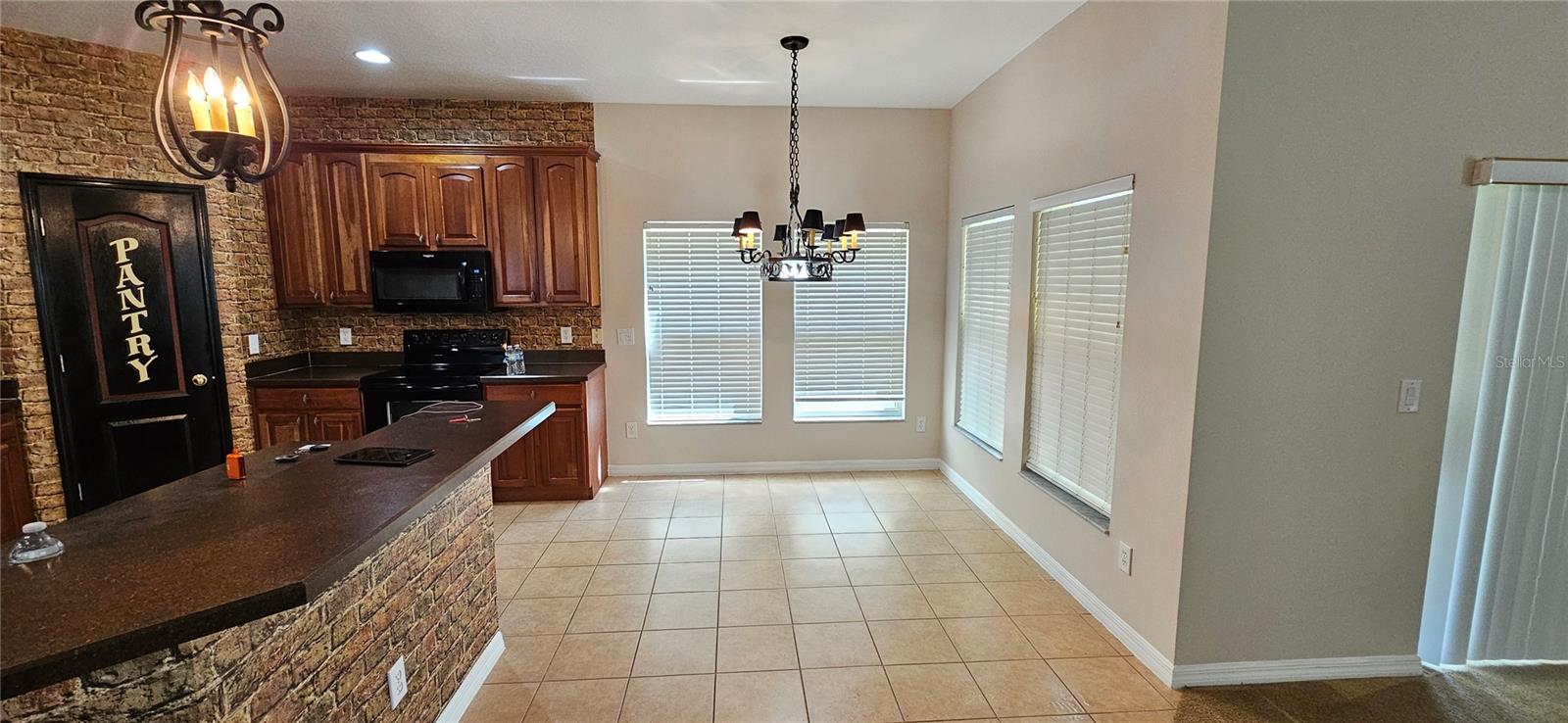 Image 6 of 36 For 9832 Heron Pointe Drive