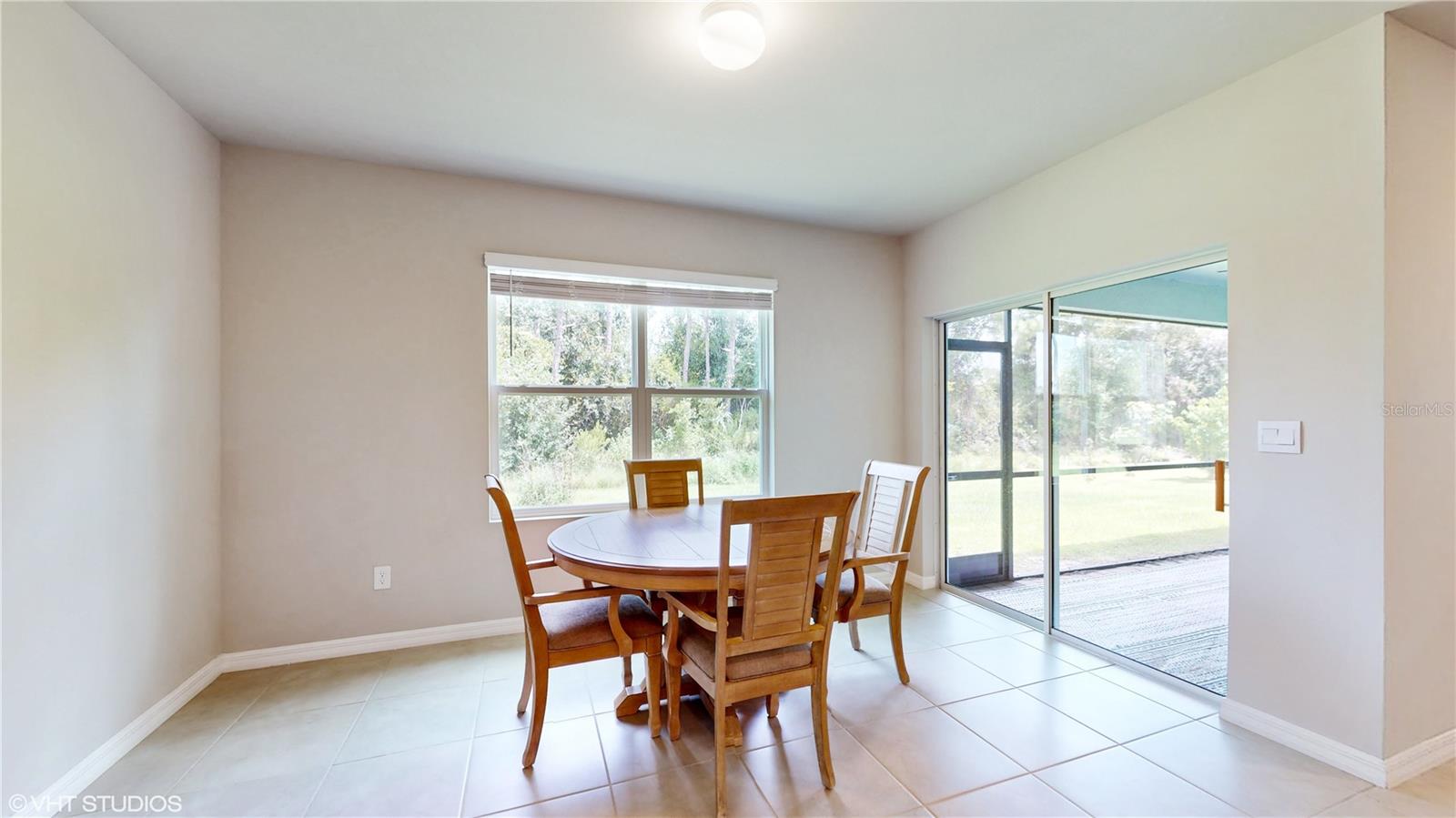 Image 10 of 27 For 108 Castile Court