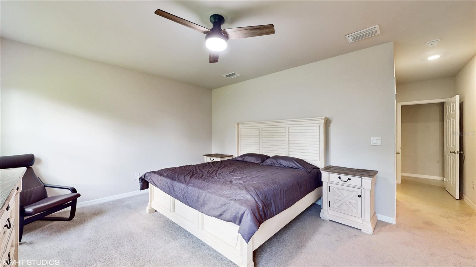Image 14 of 27 For 108 Castile Court