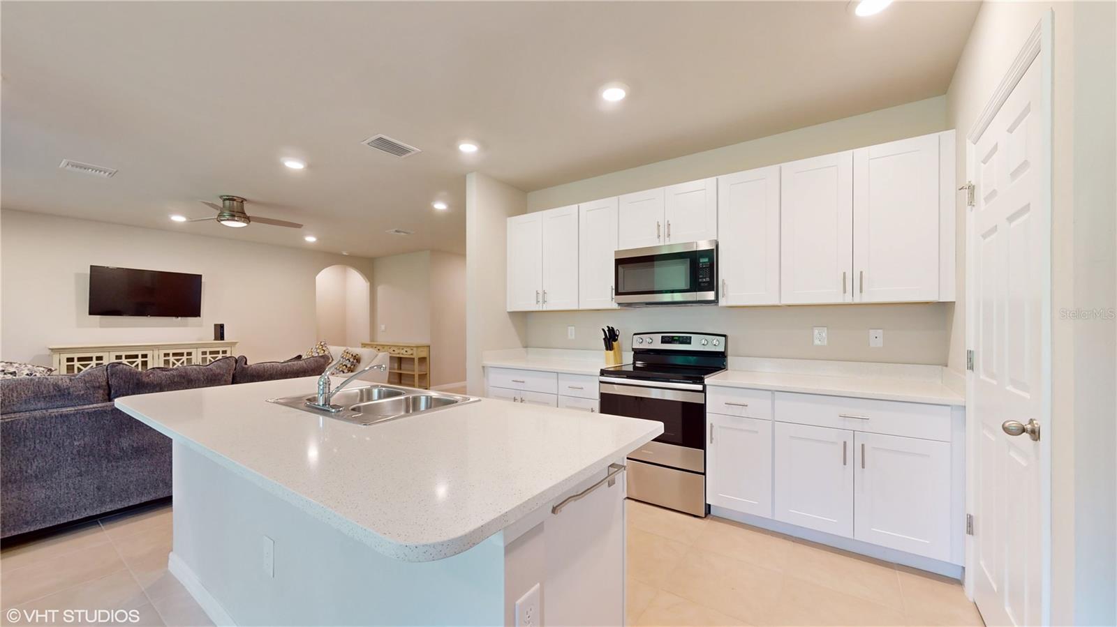 Image 2 of 27 For 108 Castile Court