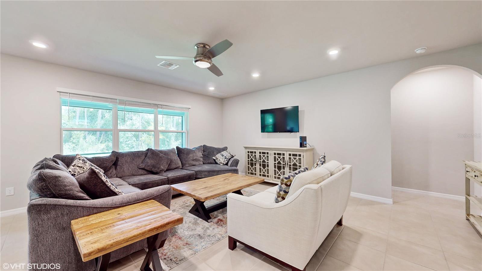 Image 5 of 27 For 108 Castile Court