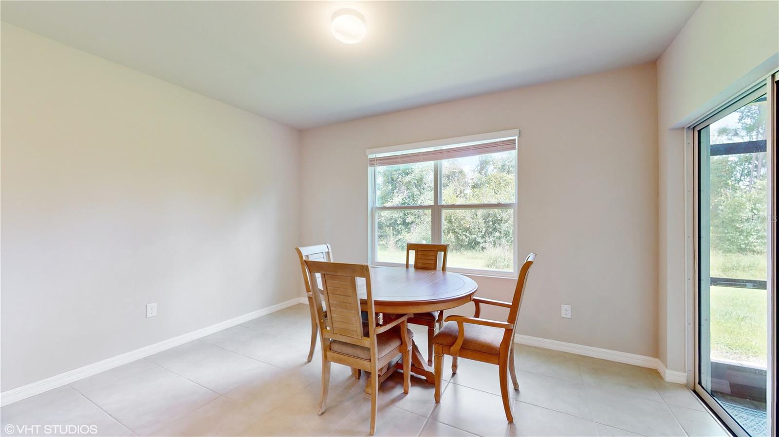 Image 8 of 27 For 108 Castile Court