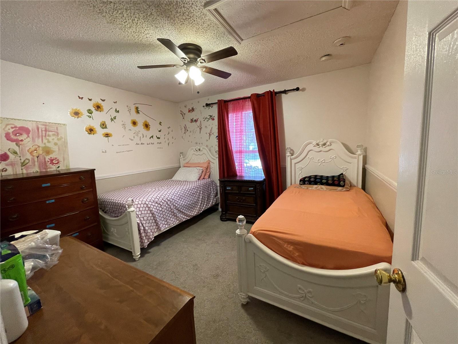 Image 17 of 23 For 185 Winding Cove Avenue