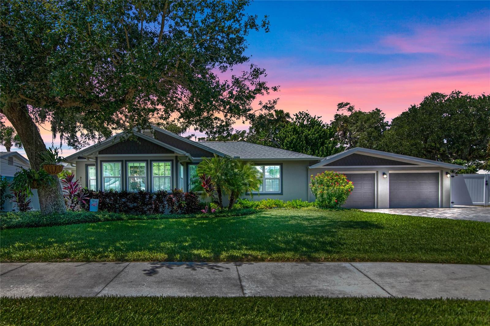 Details for 606 Pine Street, NEW SMYRNA BEACH, FL 32169