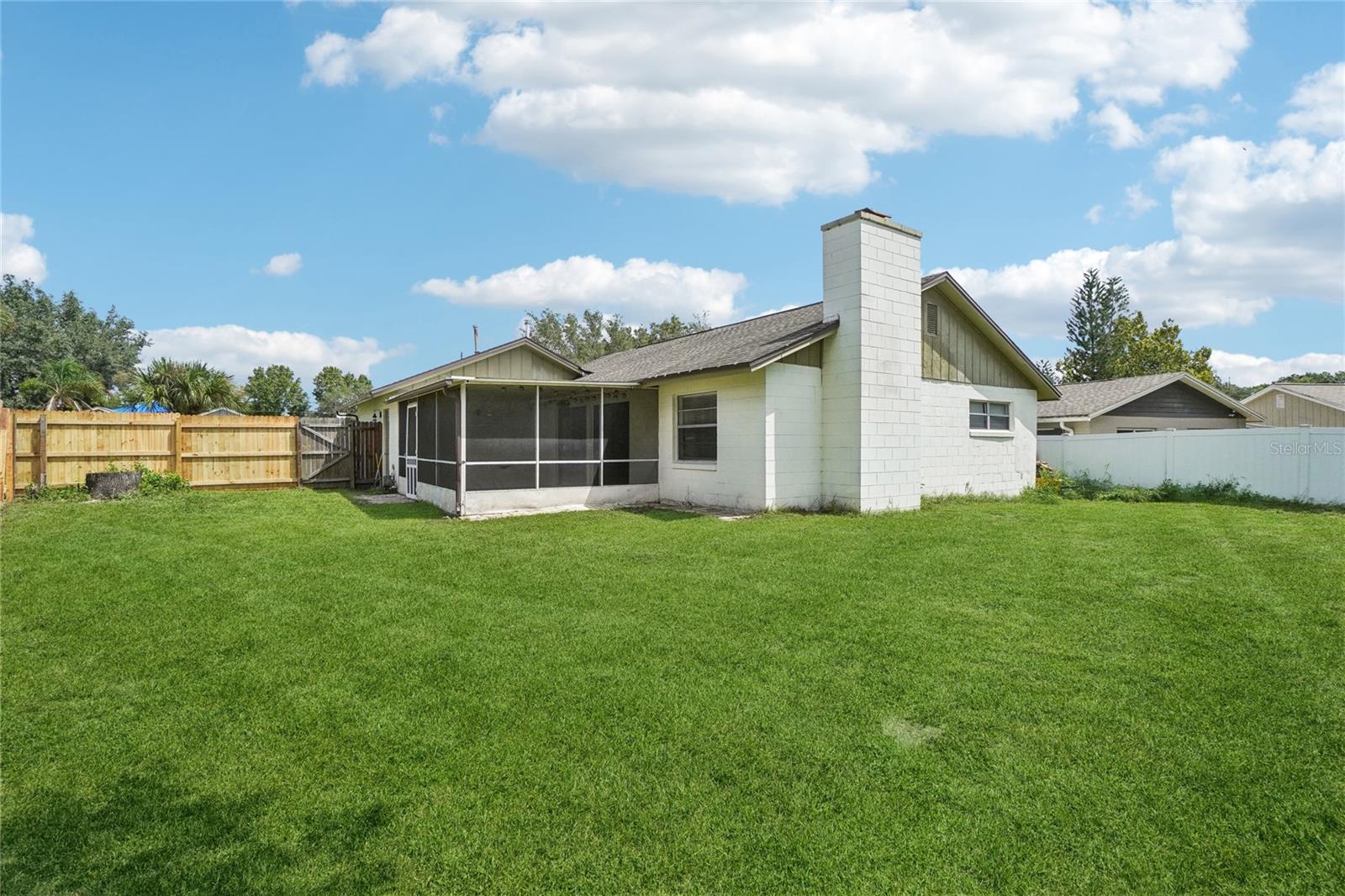 Image 36 of 39 For 210 Sweetgum Court