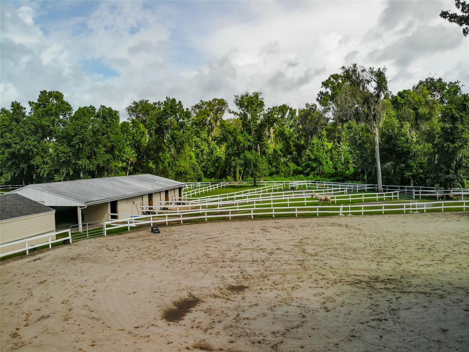 Image 81 of 82 For 121 Raintree Drive