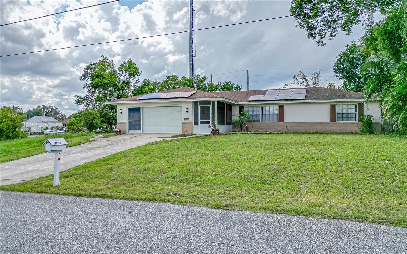 Image 20 of 24 For 1522 Gainesville Drive