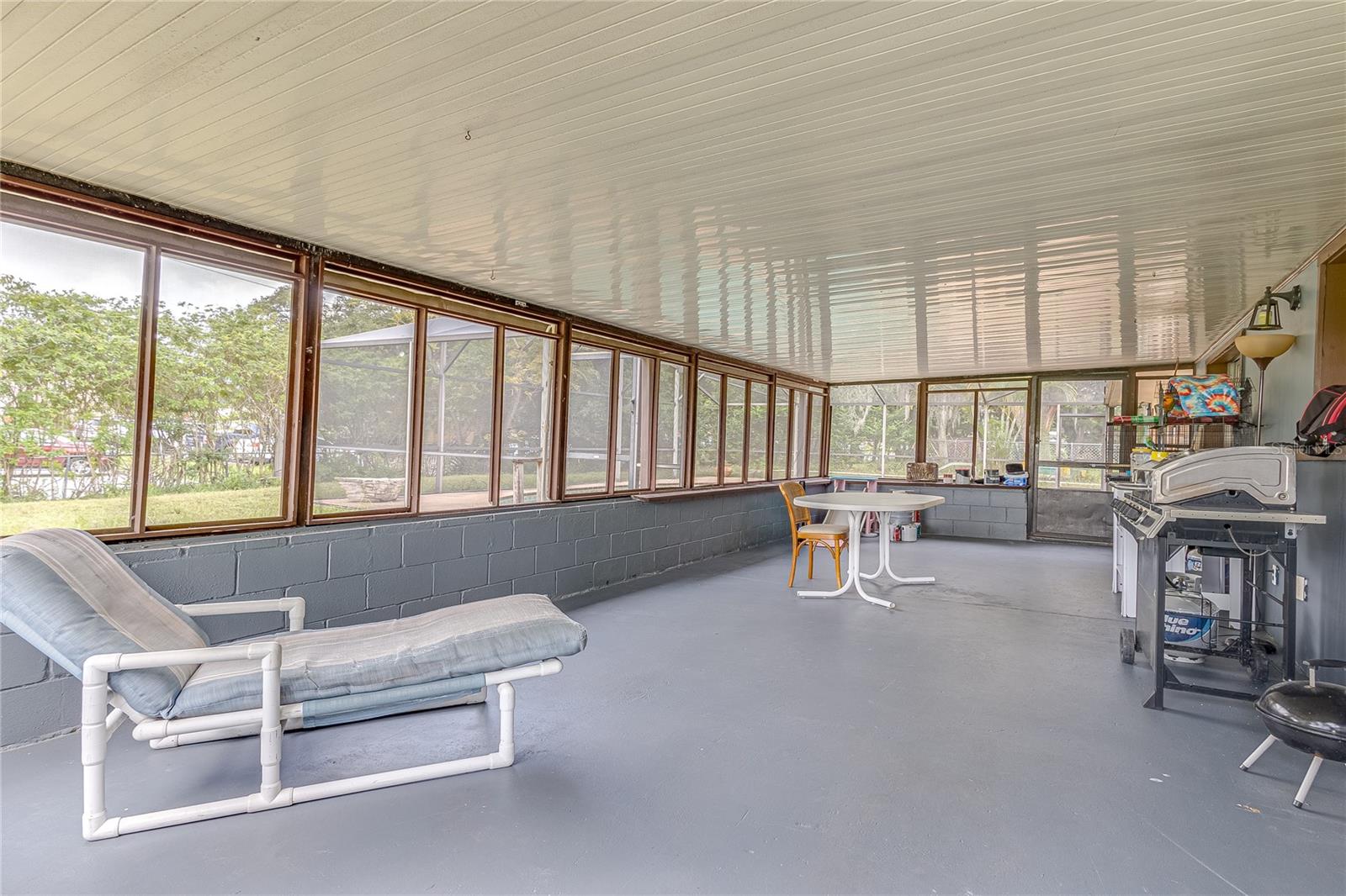 Image 7 of 24 For 1522 Gainesville Drive