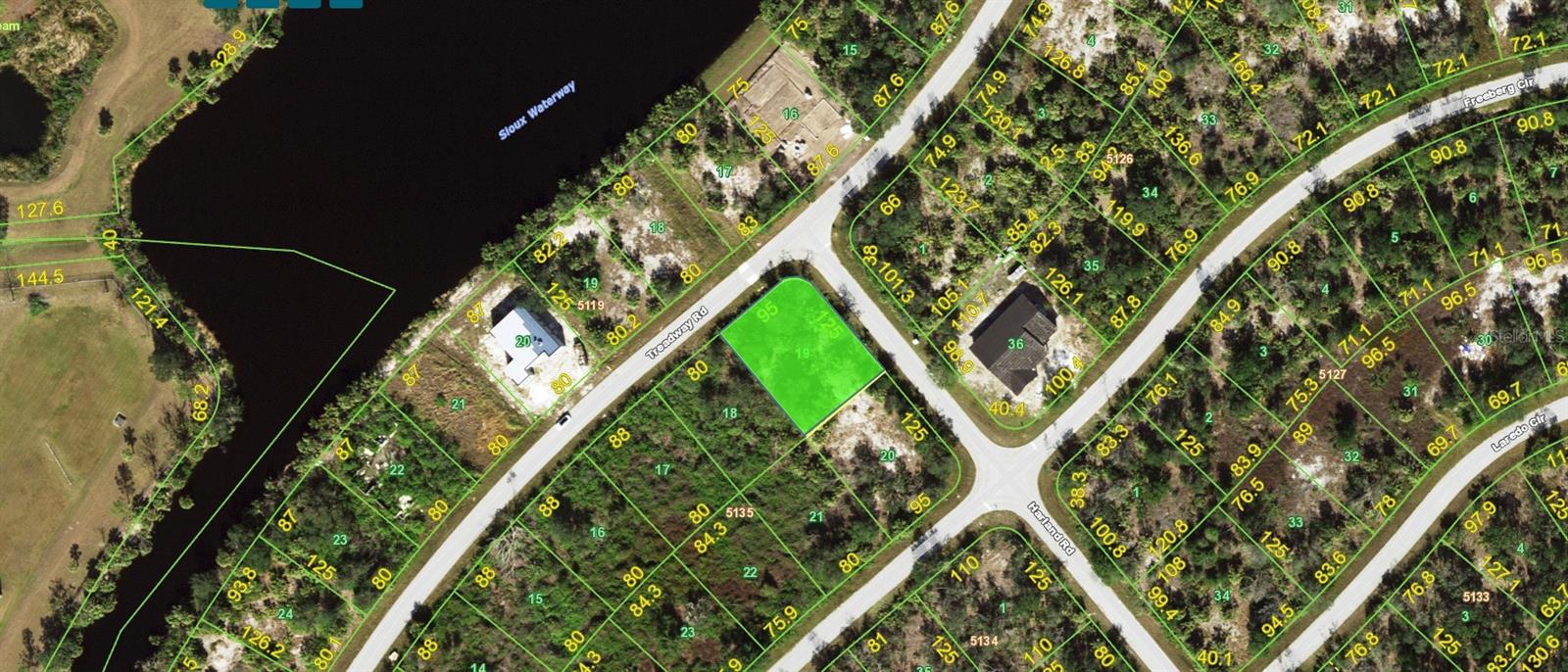 Image 2 of 3 For 7044 Treadway Road