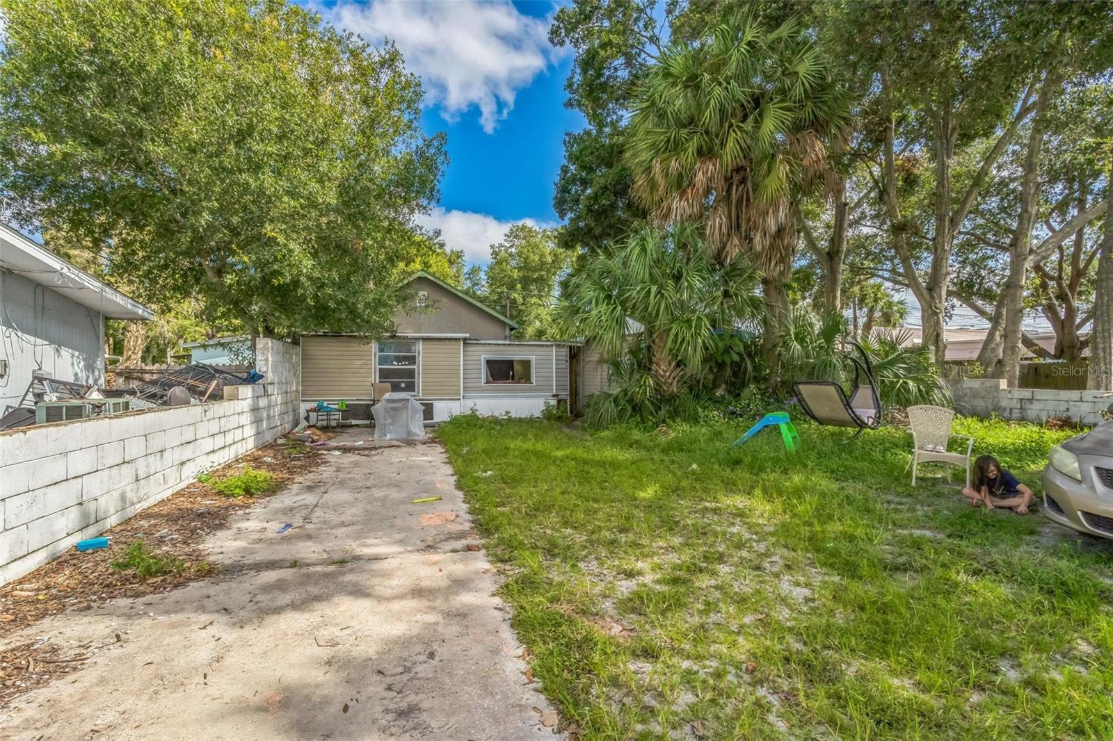 Details for 6637 50th Avenue N, SAINT PETERSBURG, FL 33709