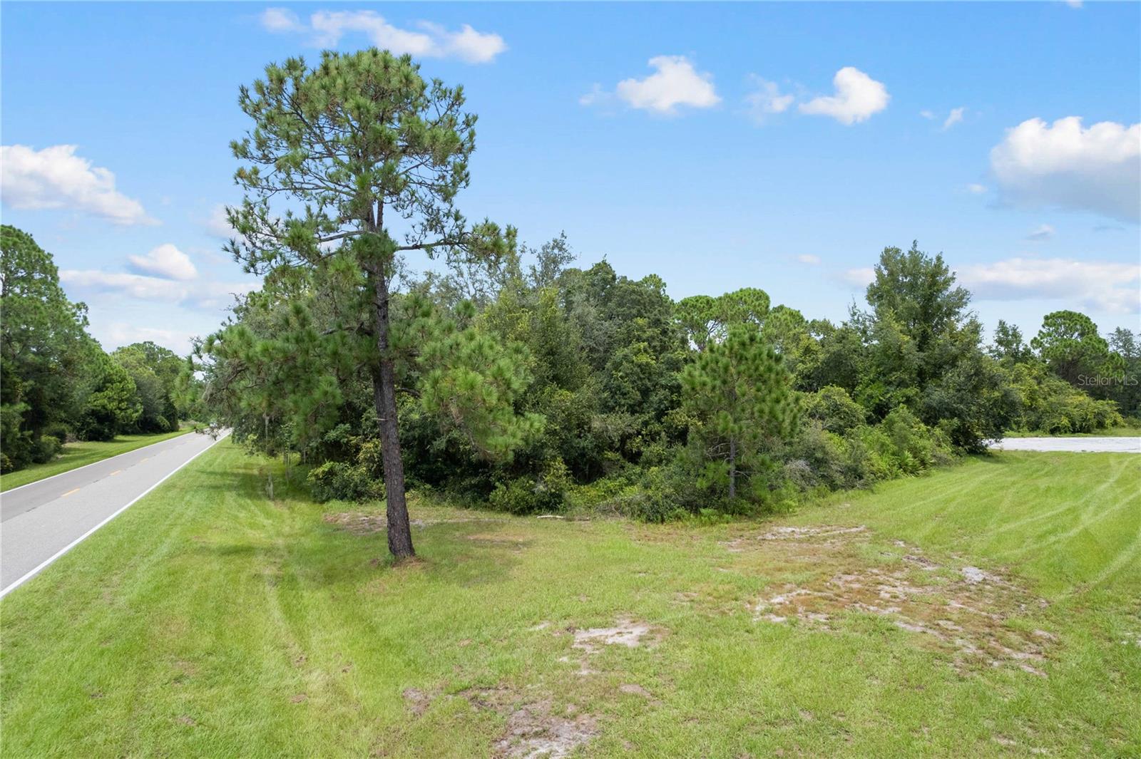 Image 14 of 22 For 607 Mediterranean Lane