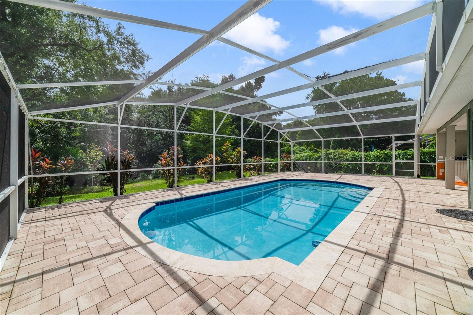 Image 2 of 21 For 668 Coral Way