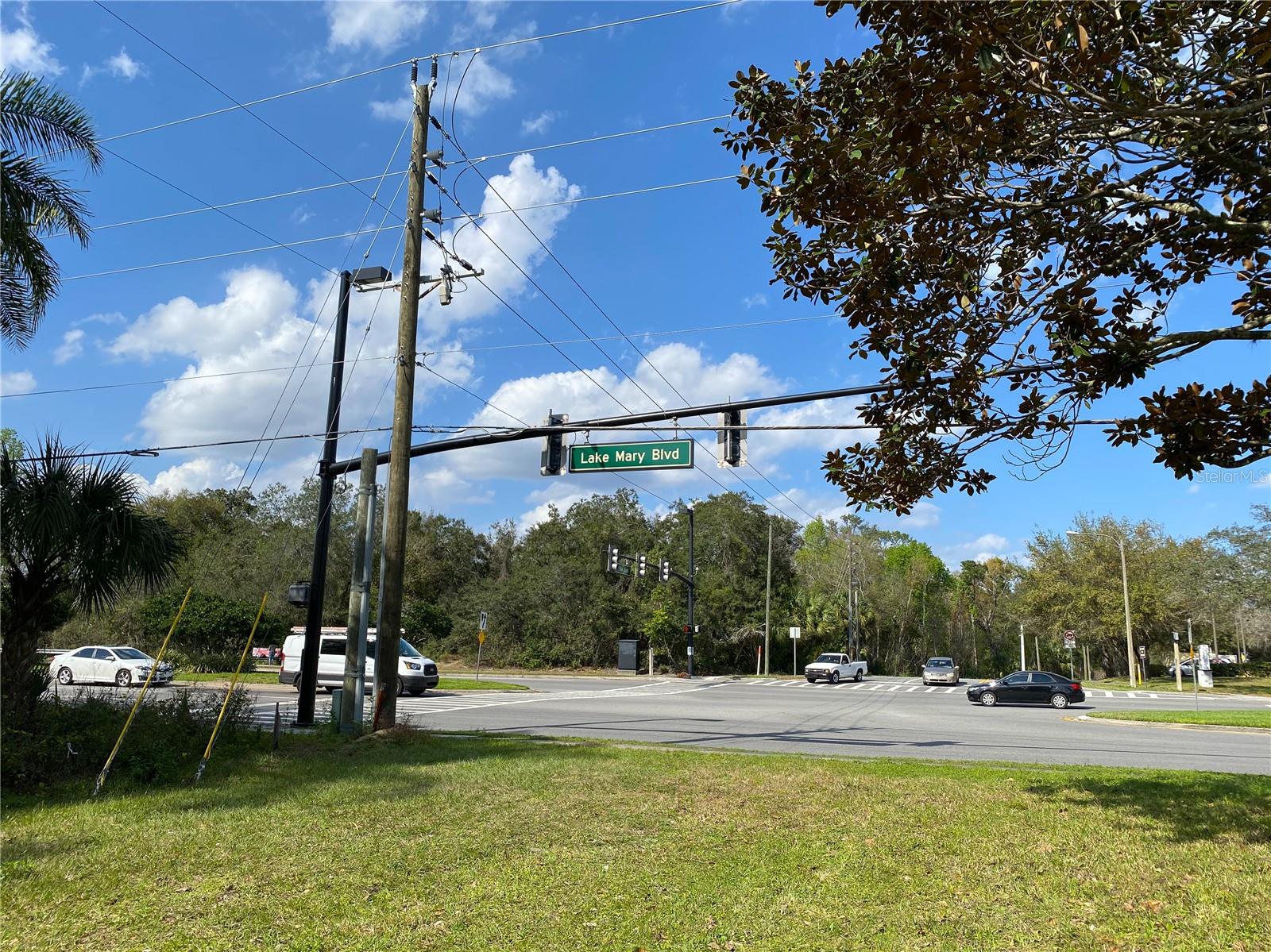 Image 21 of 25 For 275 Lake Mary Boulevard