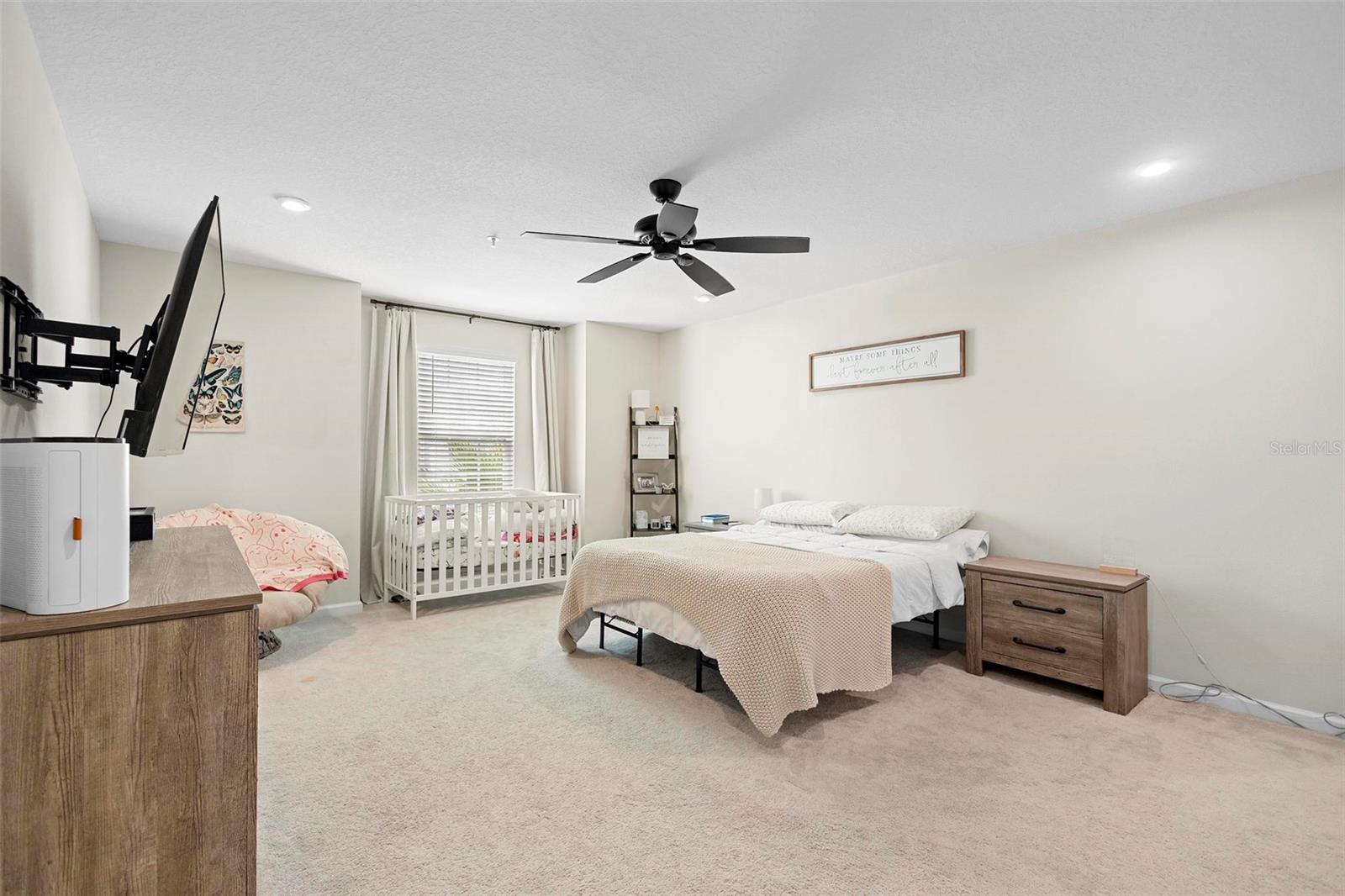 Image 4 of 35 For 1820 Holden Ridge Lane
