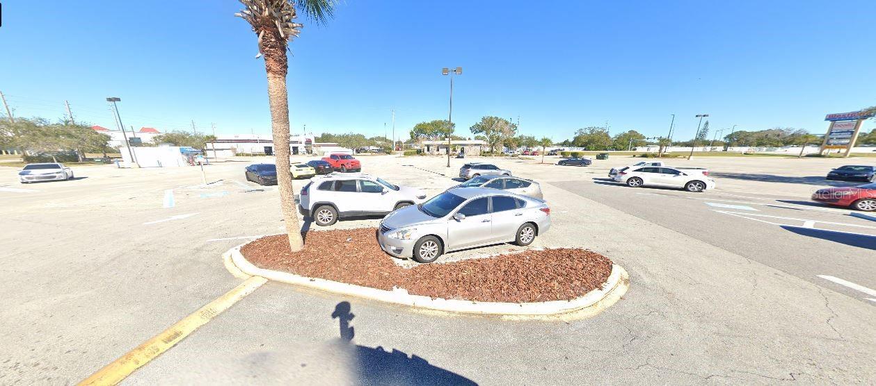 Image 2 of 4 For 3441 13th St Road