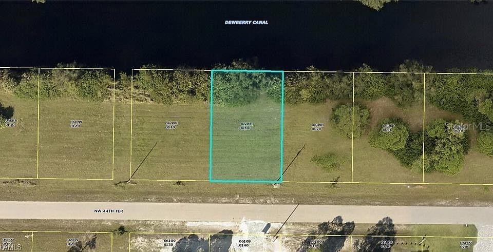 Listing Details for 3901 44th Terrace, CAPE CORAL, FL 33993