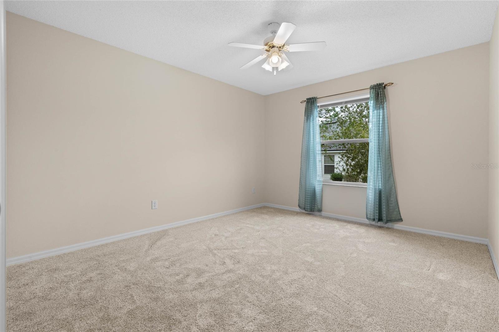 Image 13 of 22 For 17394 74th Seabrook Court