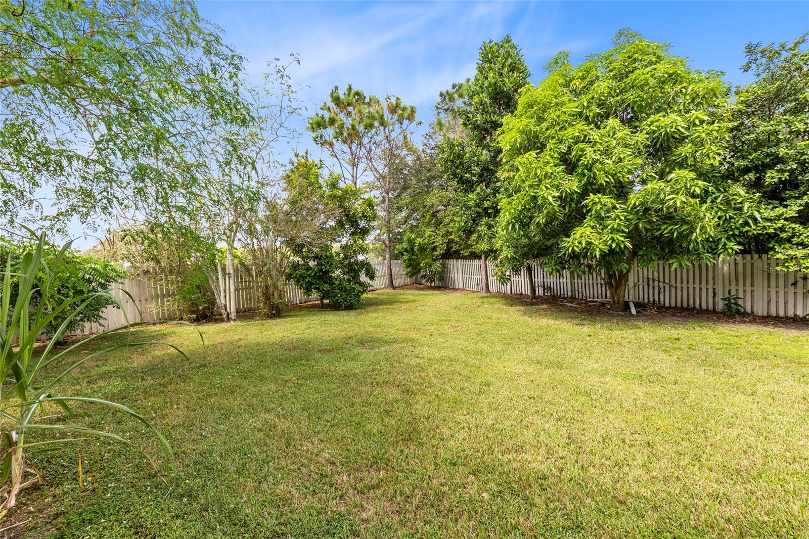 Image 25 of 29 For 12924 Islamorada Drive