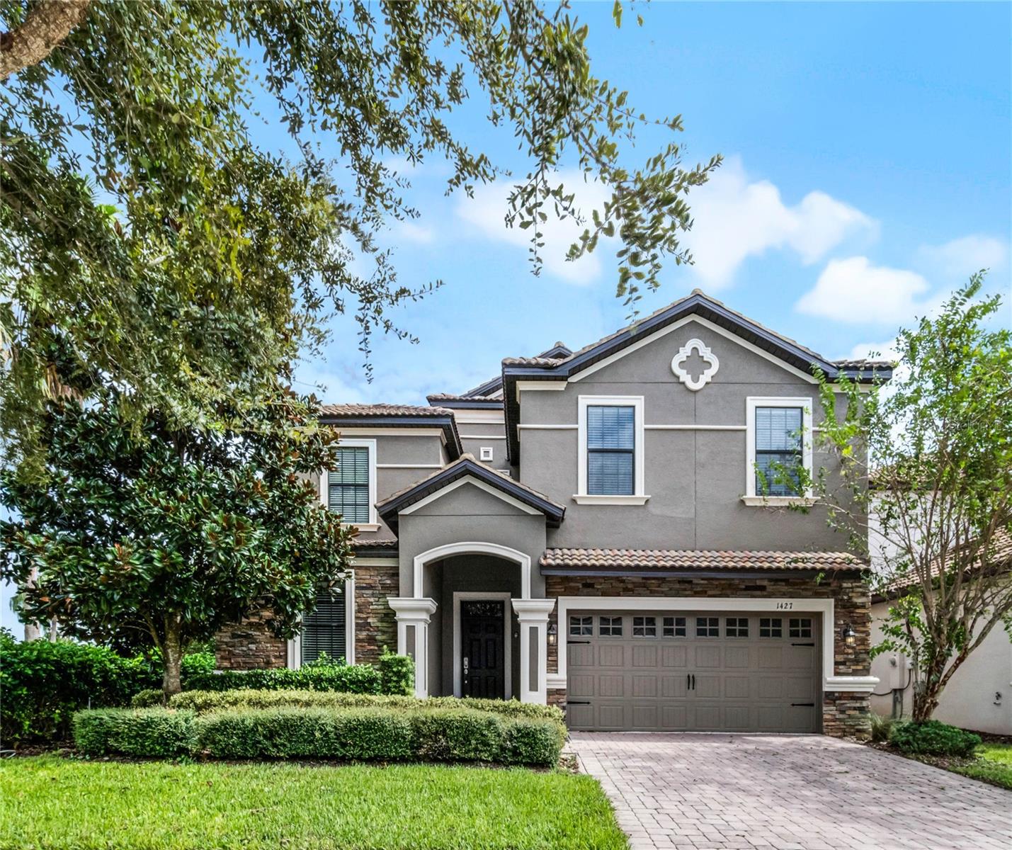 1427 Rolling Fairway Drive