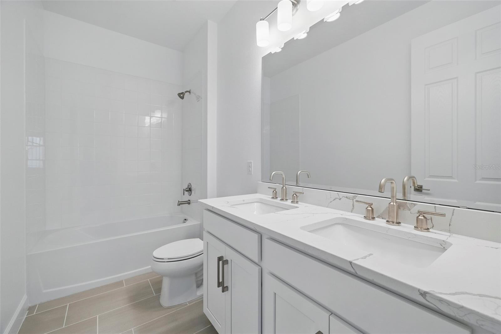 Image 9 of 16 For 2585 Cavanaugh Drive