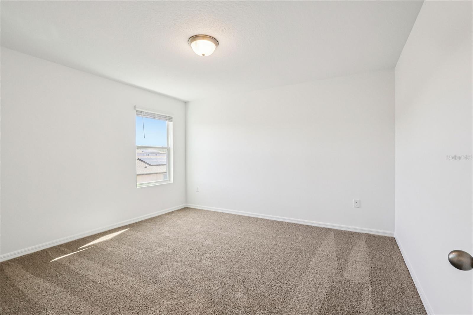 Image 31 of 36 For 3793 Bluethread Way