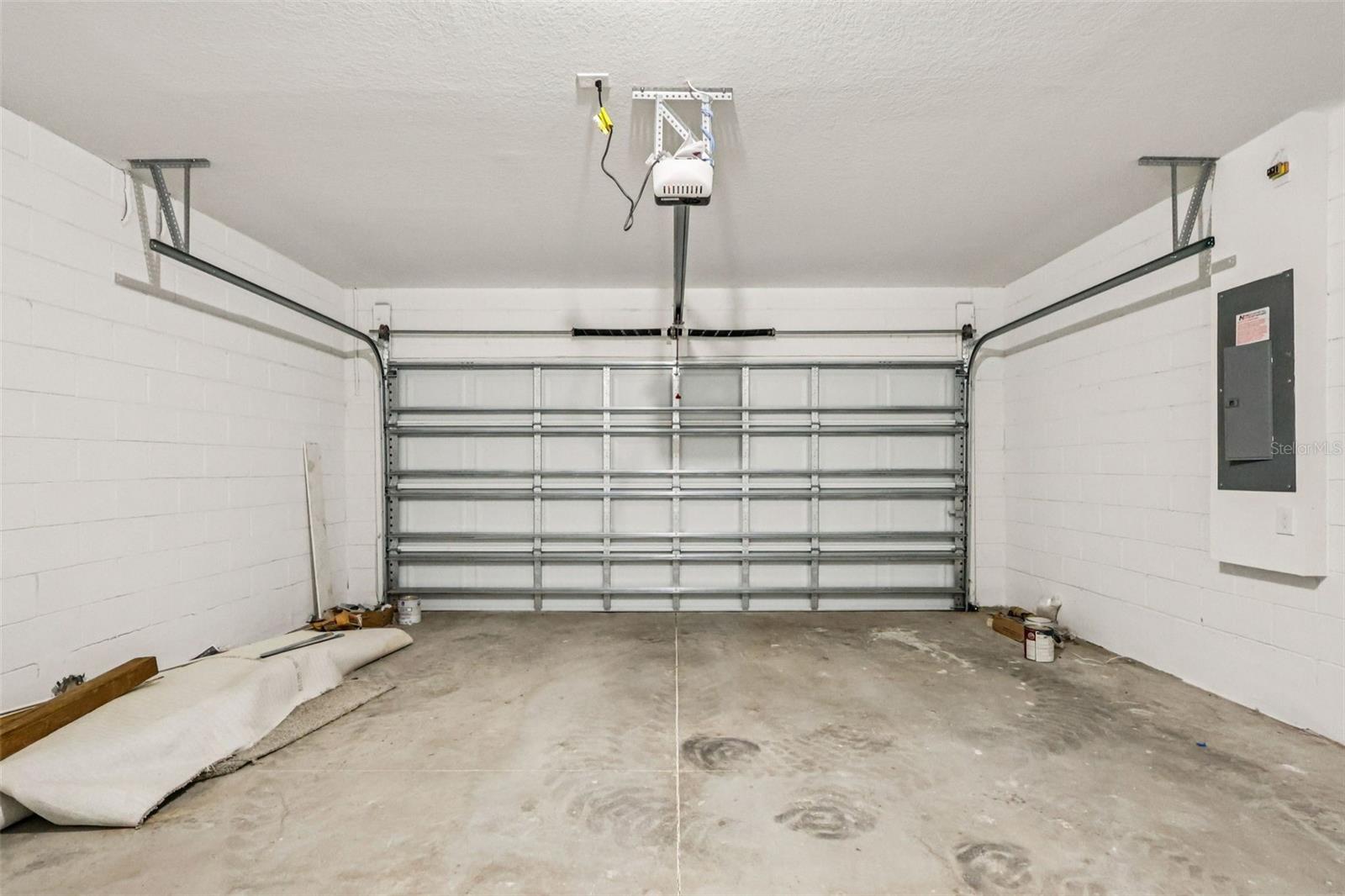 Image 33 of 36 For 3793 Bluethread Way