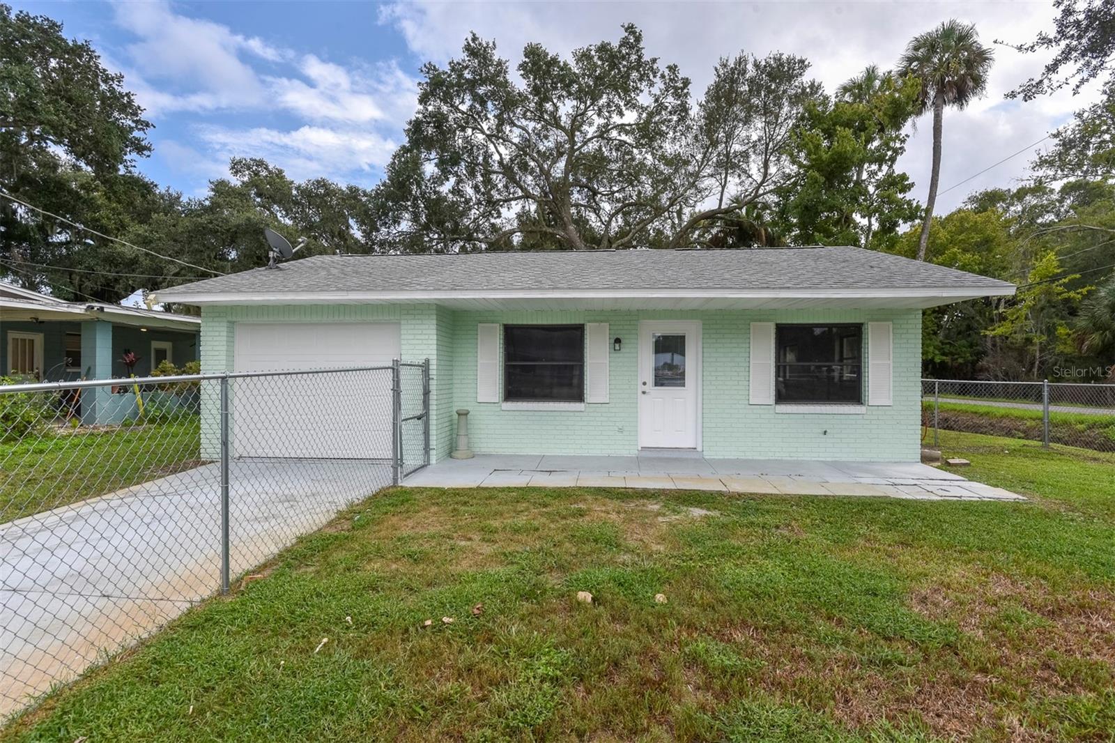 Details for 124 Oak Ridge Avenue, EDGEWATER, FL 32132