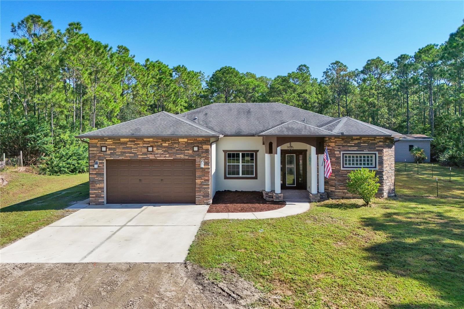 Details for 989 Leather Fern Lane, MIMS, FL 32754