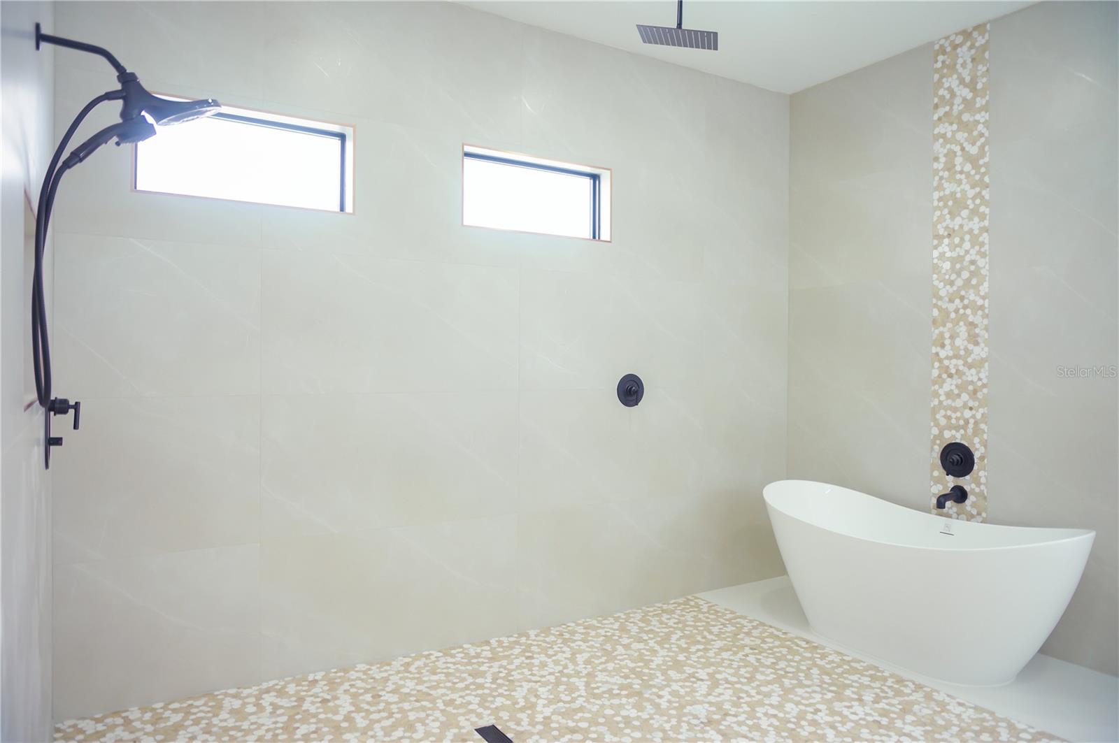 Image 13 of 48 For 1907 Positano Drive