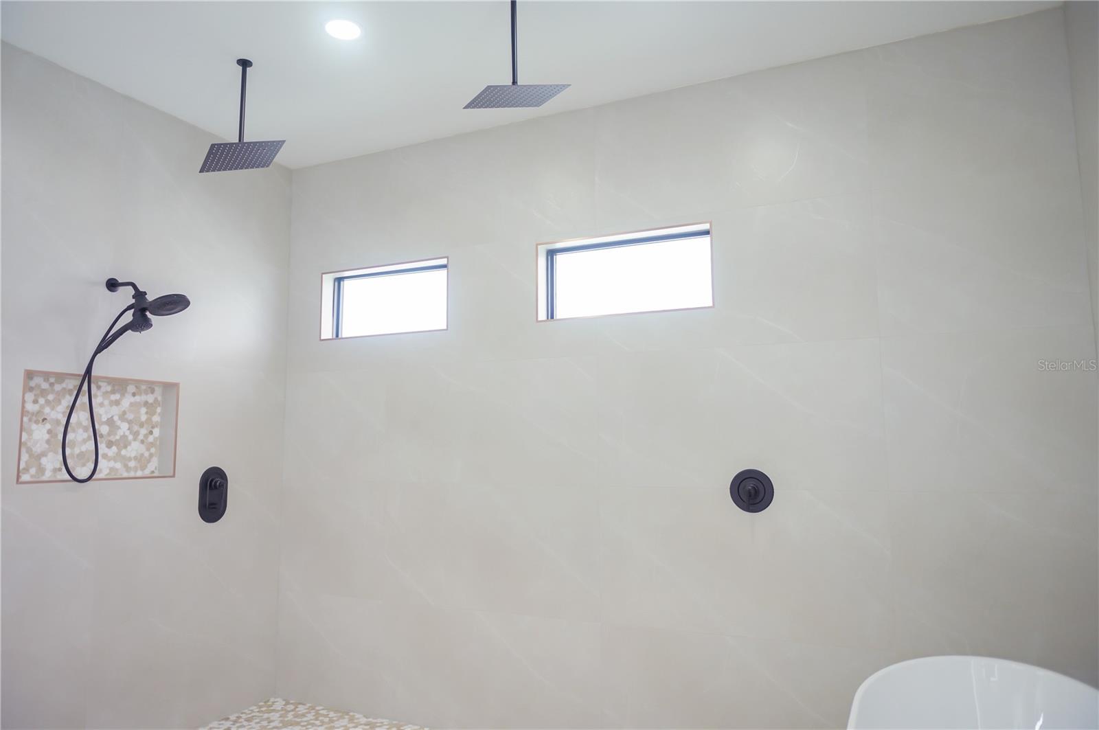 Image 14 of 48 For 1907 Positano Drive