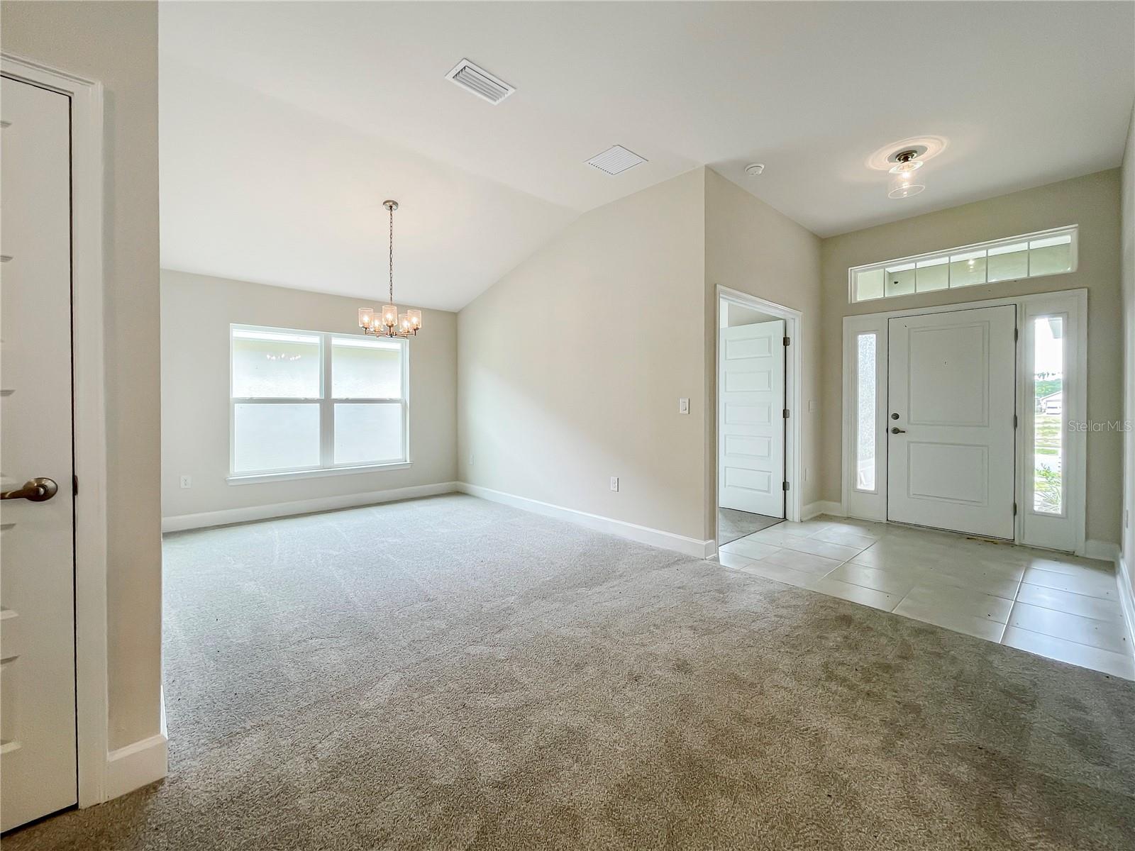 Listing photo id 0 for 4284 Sagefield Drive