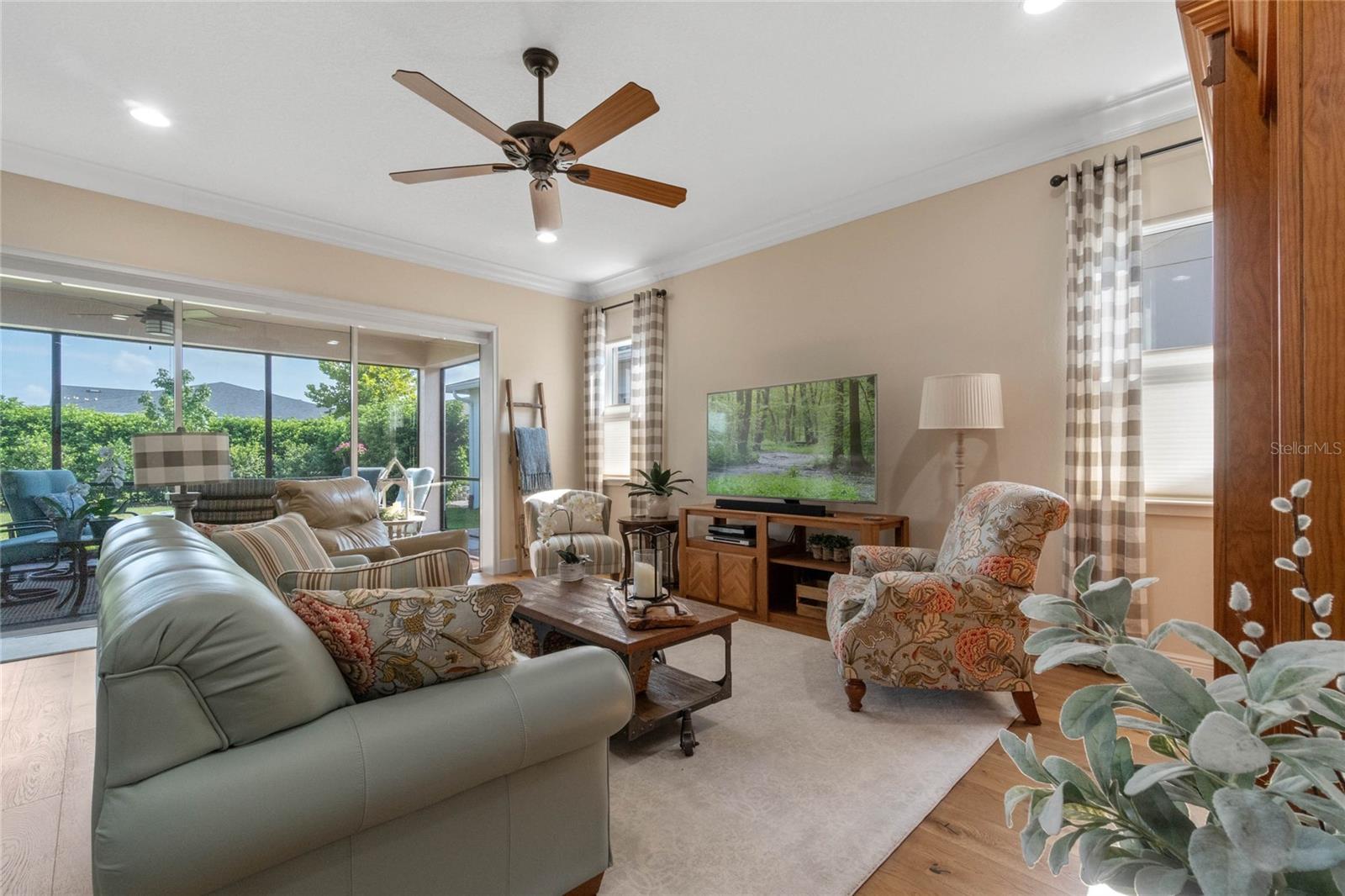 Image 12 of 58 For 4907 Fountainwood Drive