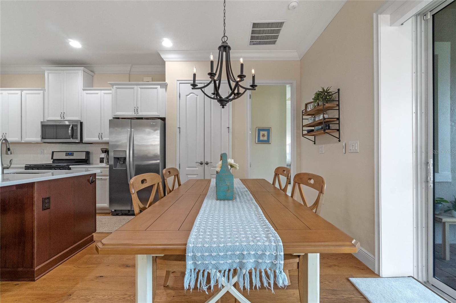 Image 14 of 58 For 4907 Fountainwood Drive