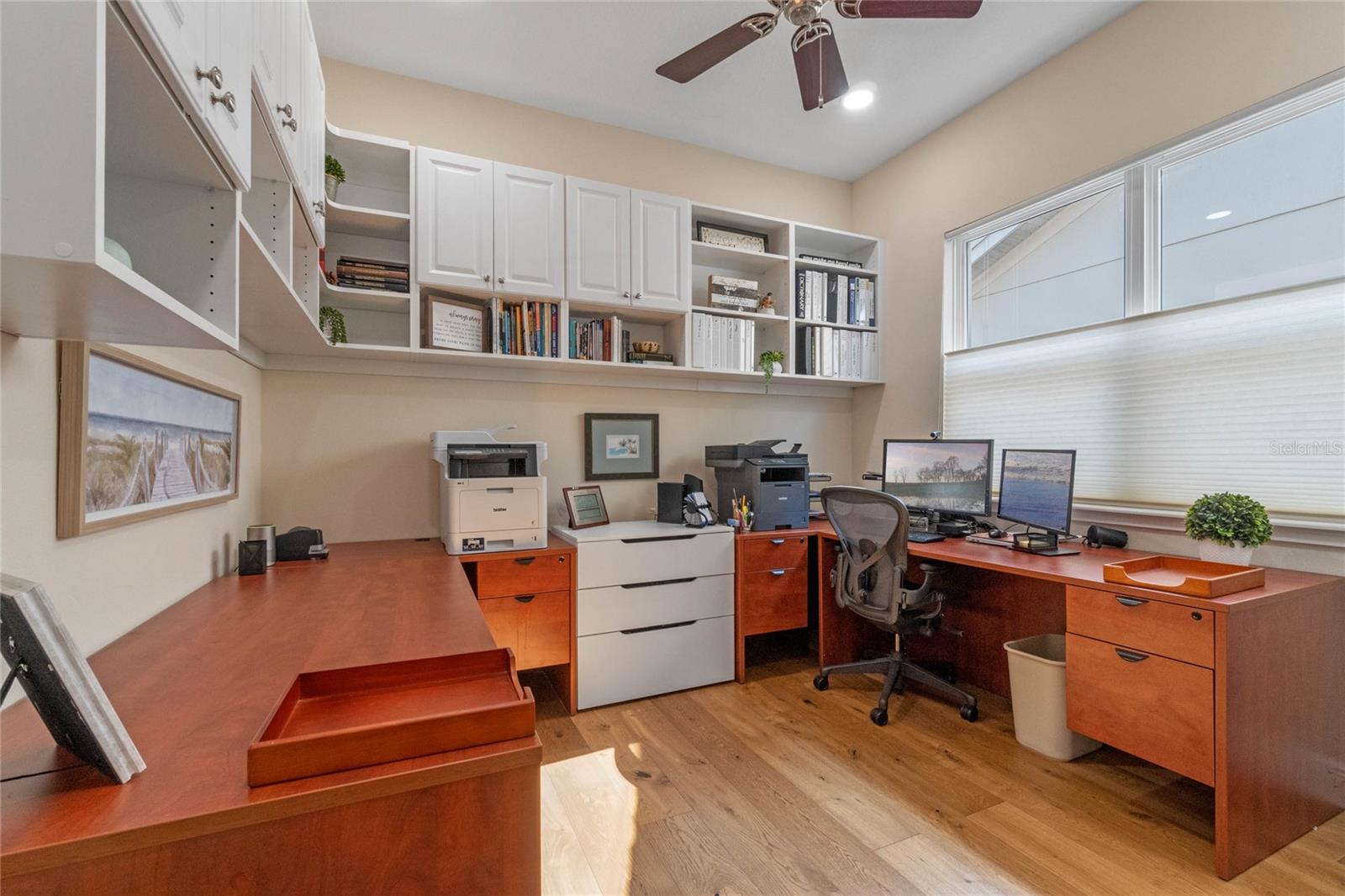 Image 21 of 58 For 4907 Fountainwood Drive