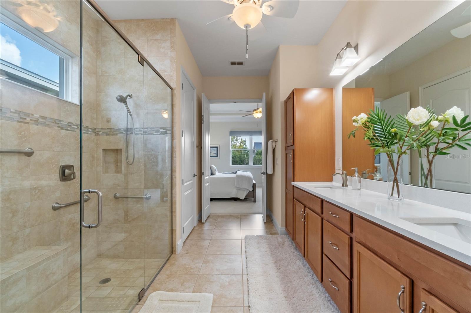 Image 34 of 58 For 4907 Fountainwood Drive
