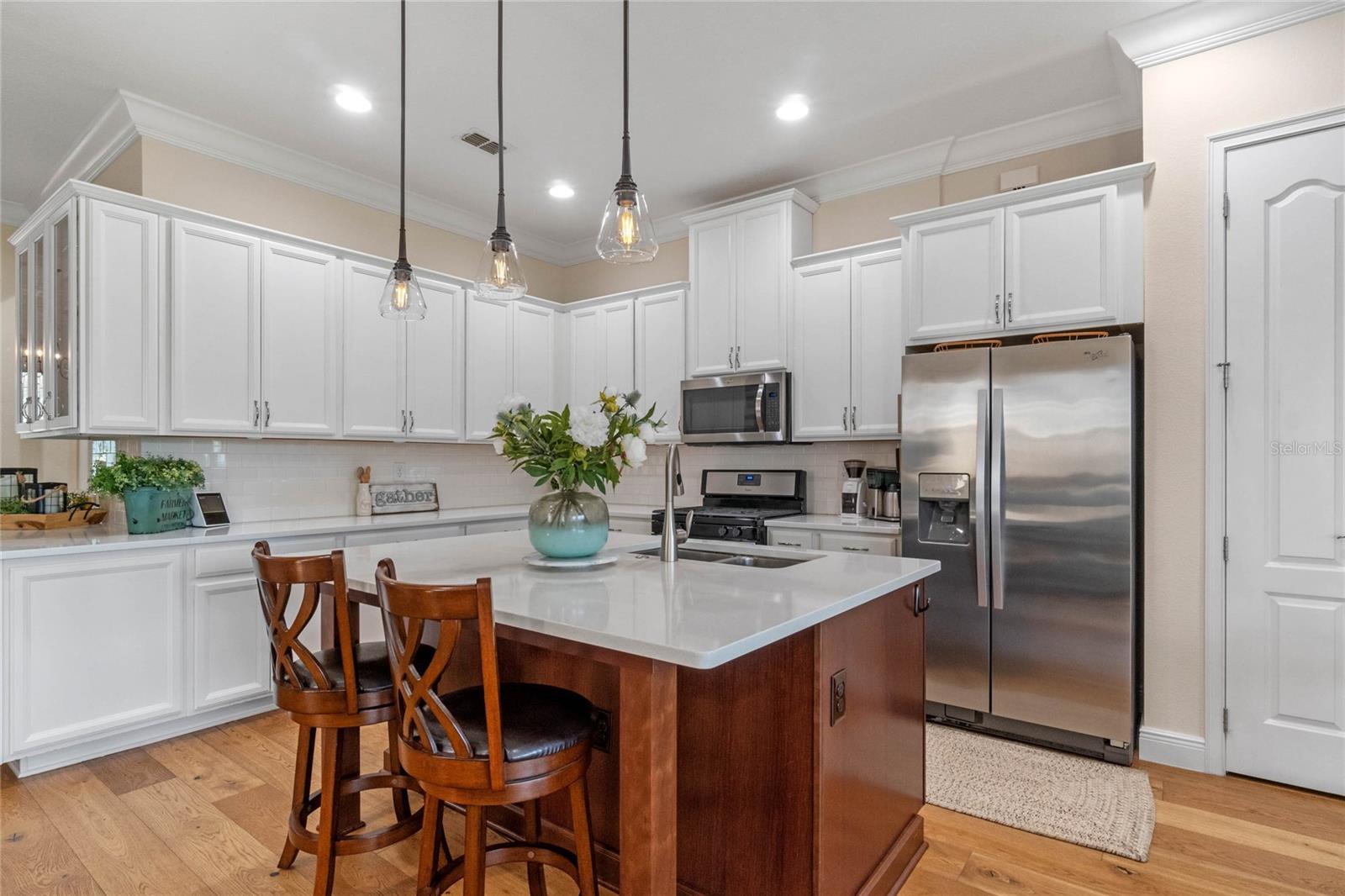 Image 5 of 58 For 4907 Fountainwood Drive