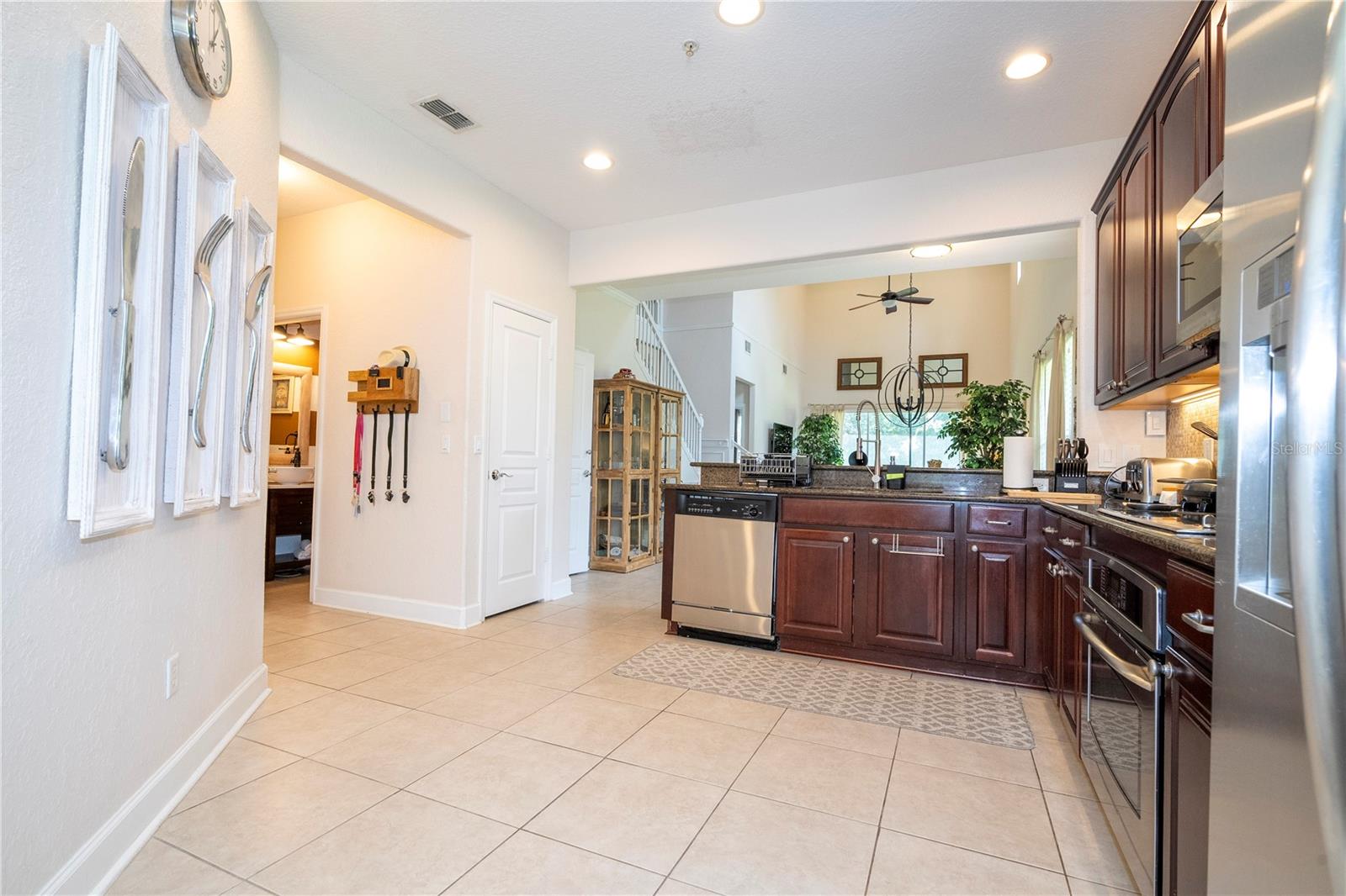 Image 13 of 77 For 6316 Miramonte Drive 106